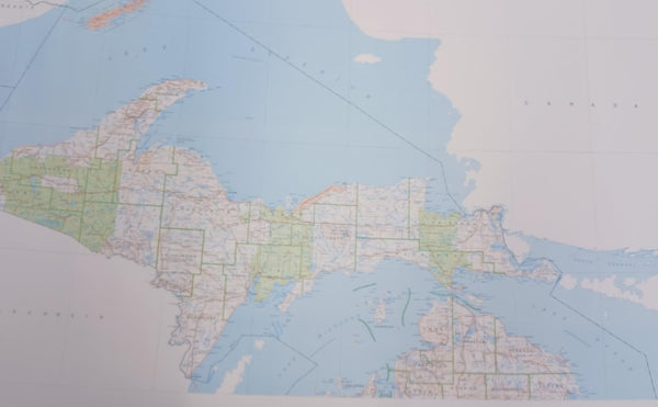 Upper Penninsula of Michigan Topographic Wall Map [Poster]