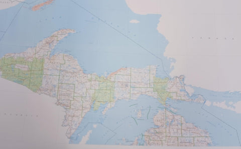 Upper Penninsula of Michigan Topographic Wall Map [Poster]