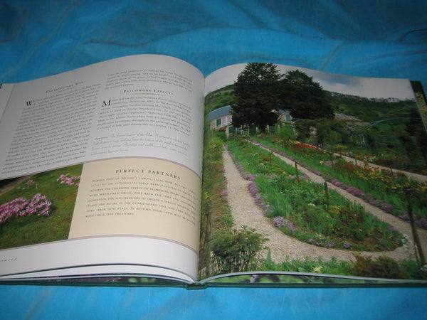 Secrets of Monet's Garden: Bringing the Beauty of Monet's Style to Your Own Garden Fell, Derek