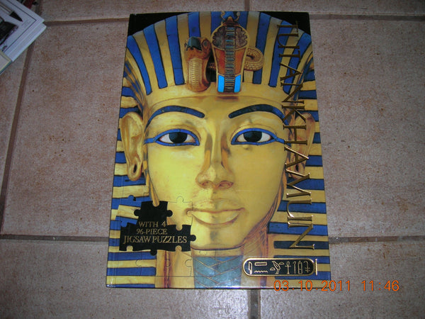 Tutankhamun Deluxe Jigsaw (Deluxe Jigsaw Book) Niki Horin and Julie Thompson