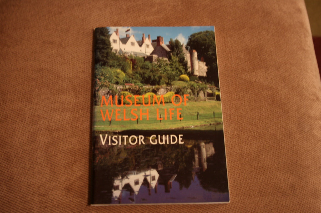 Museum of Welsh Life: Visitor guide - Wide World Maps & MORE! - Book - Wide World Maps & MORE! - Wide World Maps & MORE!