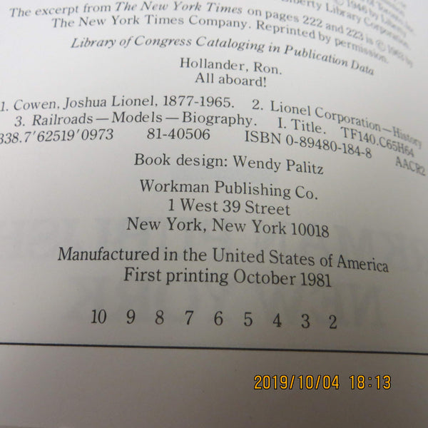 All Aboard!: The Story of Joshua Lionel Cowen & His Lionel Train Company Hollander, Ron - Wide World Maps & MORE!